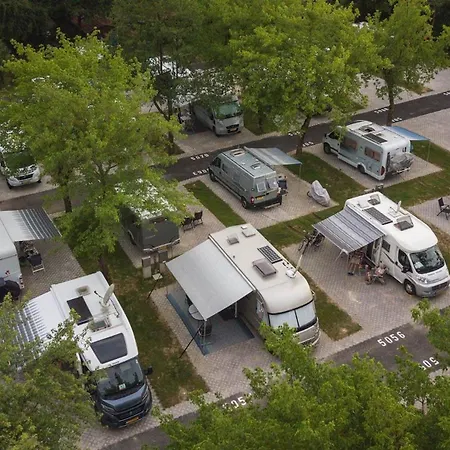 אתר קמפינג Camping Natura Terme Olimia