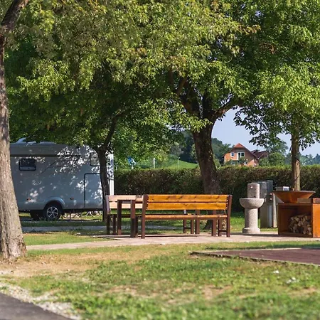 Camping Natura Terme Olimia Campingplatz *